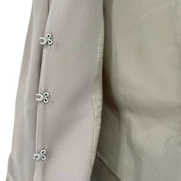 Valentino Vintage Blazer Miss V Gray Short Waist Shoulder Pads 90s Size 42 US 8 - Picture 6 of 12